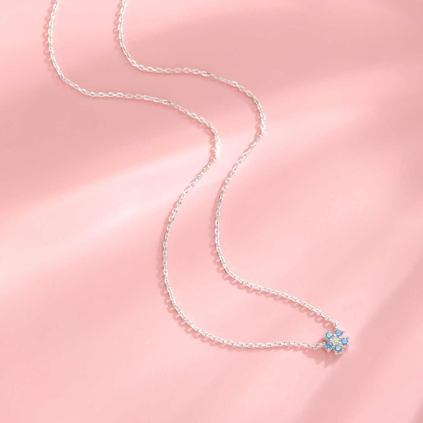Collana Daisy ARGENTO blu pastello